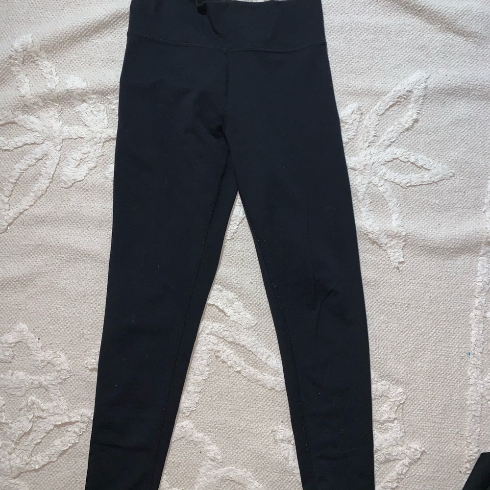 black leggings